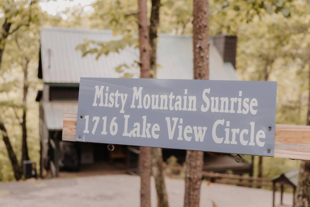 Misty Mountain Sunrise Villa Sevierville Bagian luar foto